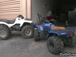 Man acquires shlong sucked in garage